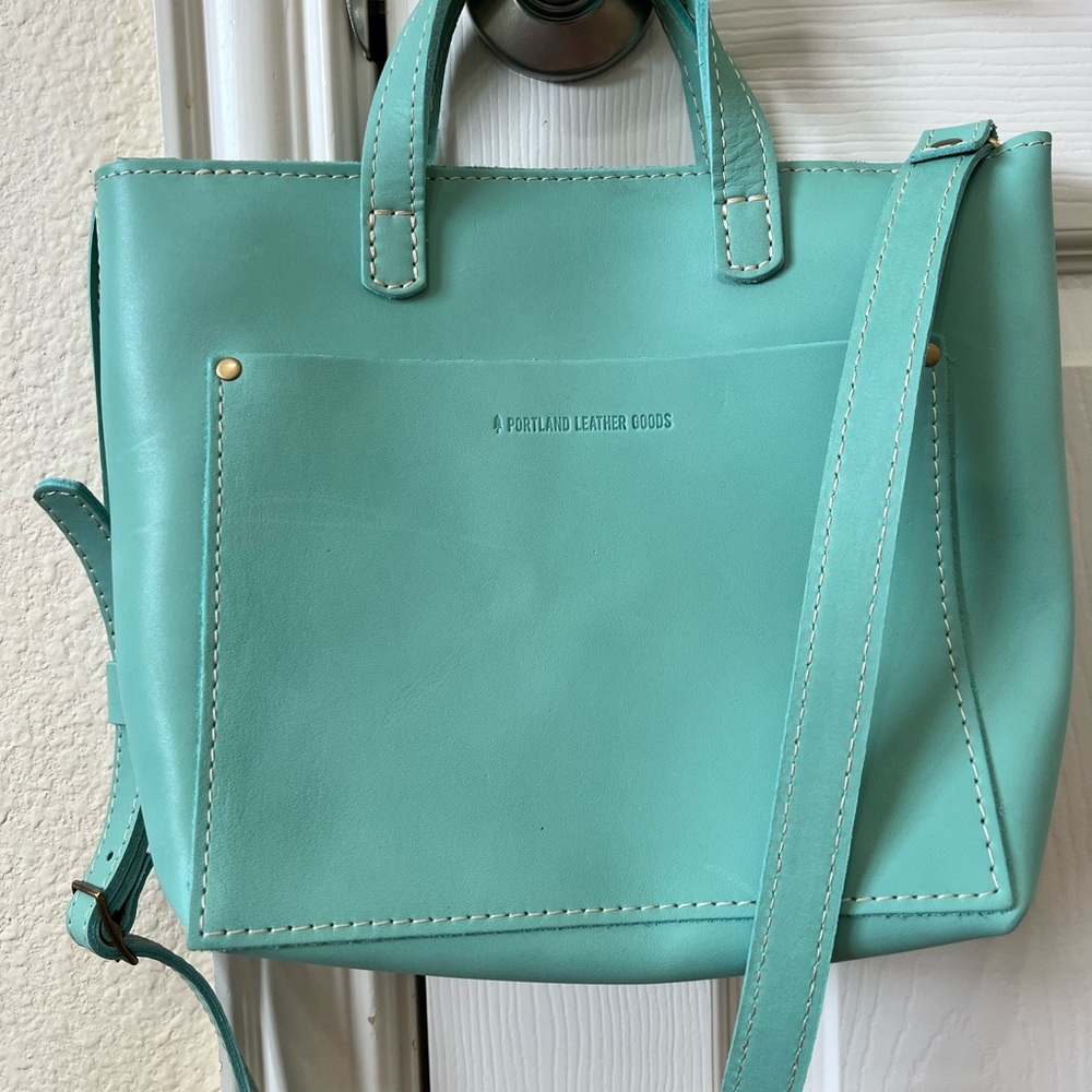 Portland Leather Goods Mini Zippered Crossbody Mint NEW